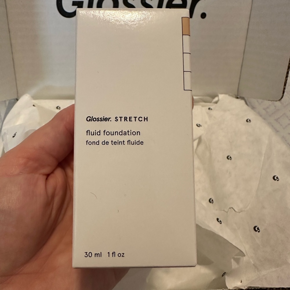 Glossier Stretch Fluid Foundation - Cream